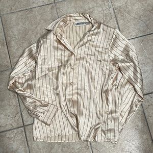 Silk like stripe shirt